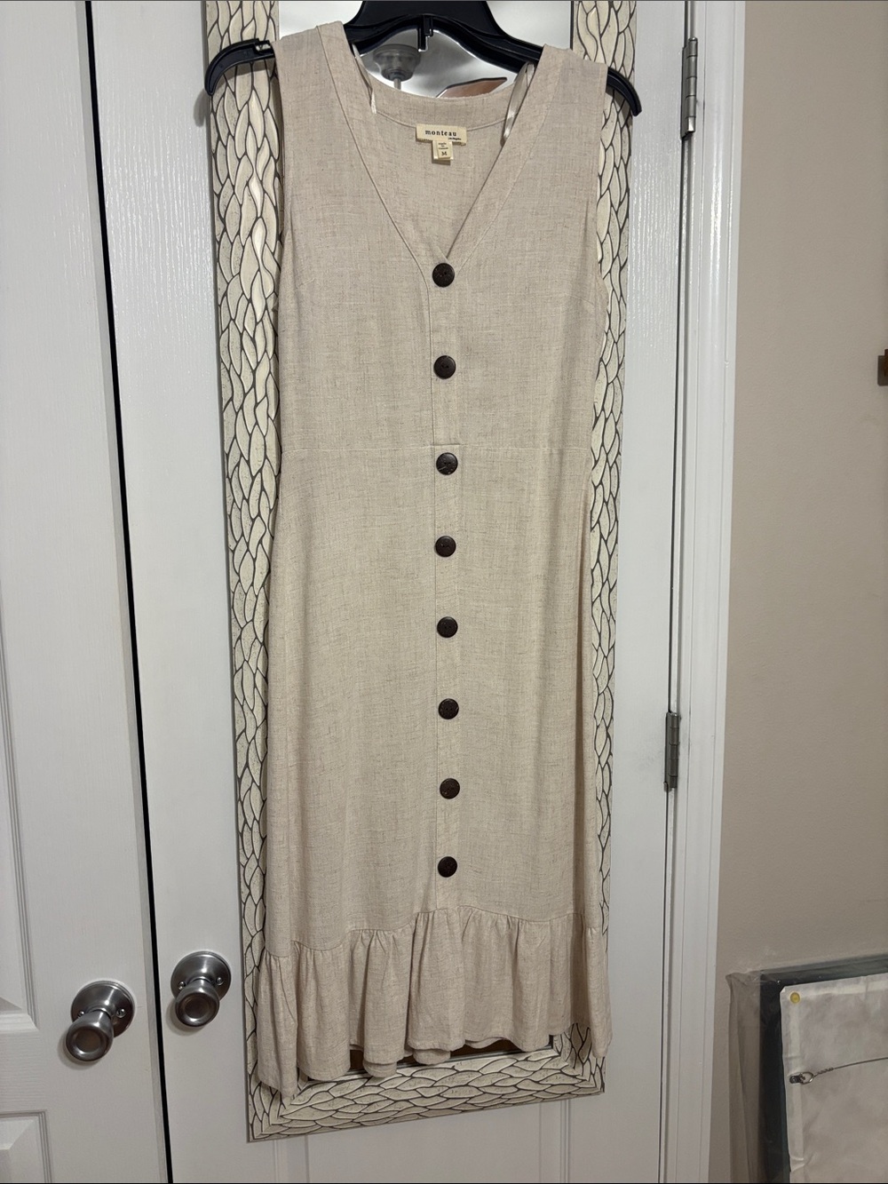 Sleeveless Beige Button-Front Midi Dress with Ruffle Hem